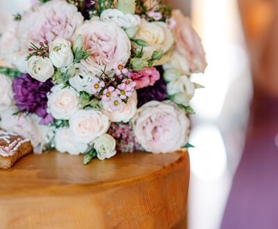 Freie Trauung mit nachhaltigem Blumenschmuck