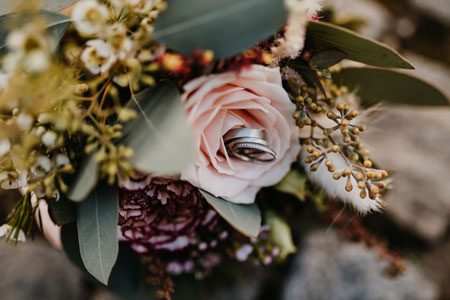 The perfect ring pillow for an unforgettable symbolic wedding