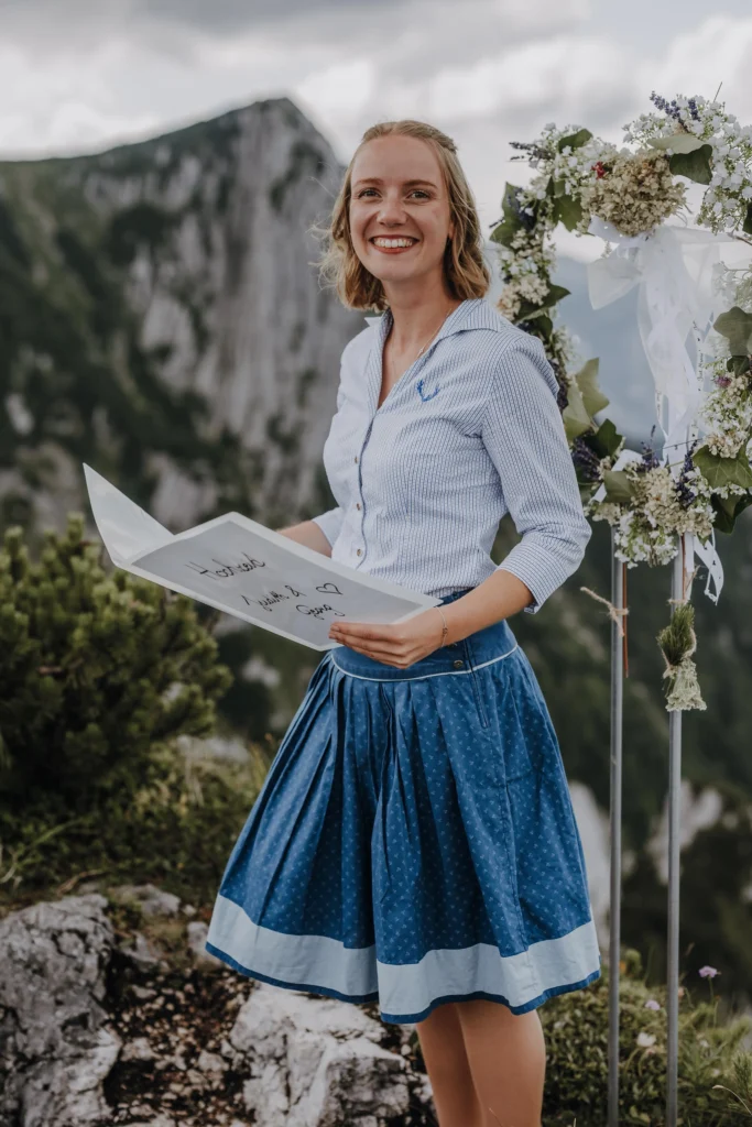 Freie Rednerin Angelika Guttmann