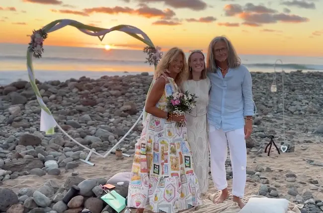 Strandhochzeit im Winter auf Gran Canaria - perfekte Destination für eine Elopement-Hochzeit